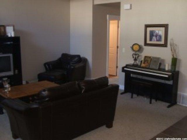 1055 E Quarry Park Dr S, Sandy, UT 84094 — photo 4