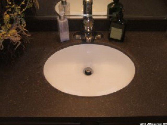 1055 E Quarry Park Dr S, Sandy, UT 84094 — photo 9