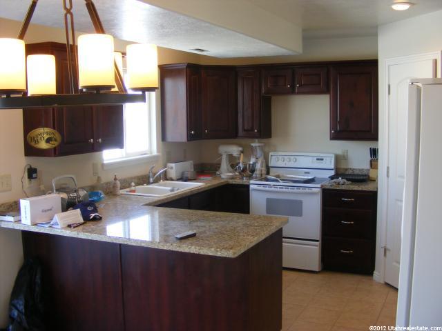 220 E Poplar Ct, Garland, UT 84312 — photo 2