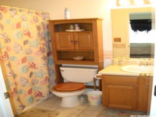 1929 N 2225 W, Clinton, UT 84015 — photo 9