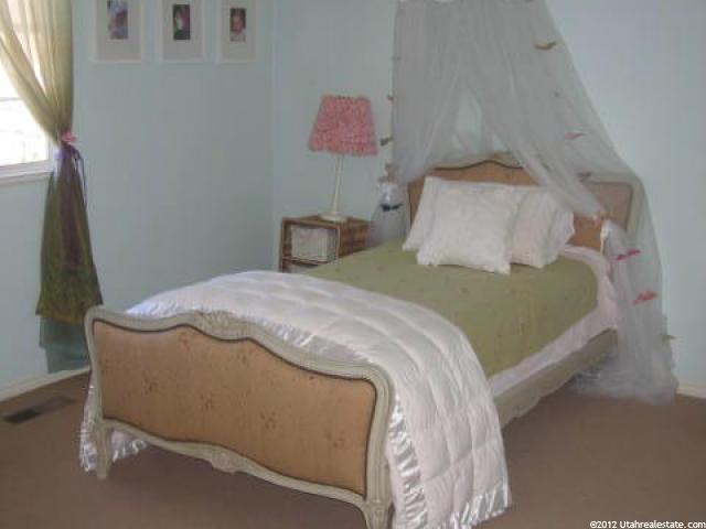 9616 Chylene Dr, Sandy, UT 84092 — photo 4