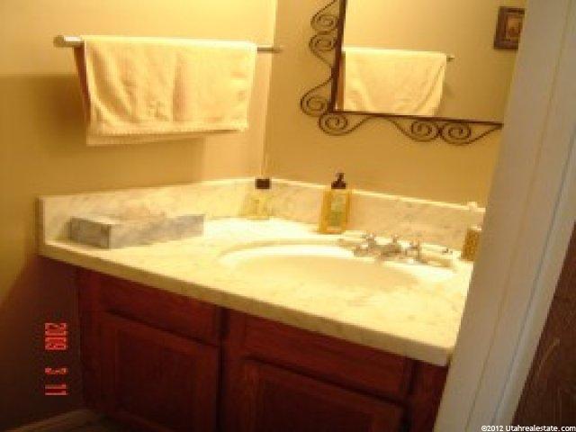 111 E Center St #1D, Clearfield, UT 84015 — photo 4