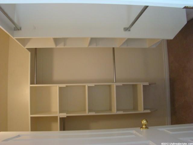 1045 W 400 S, Layton, UT 84041 — photo 9
