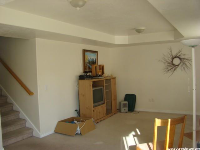 1045 W 400 S, Layton, UT 84041 — photo 10