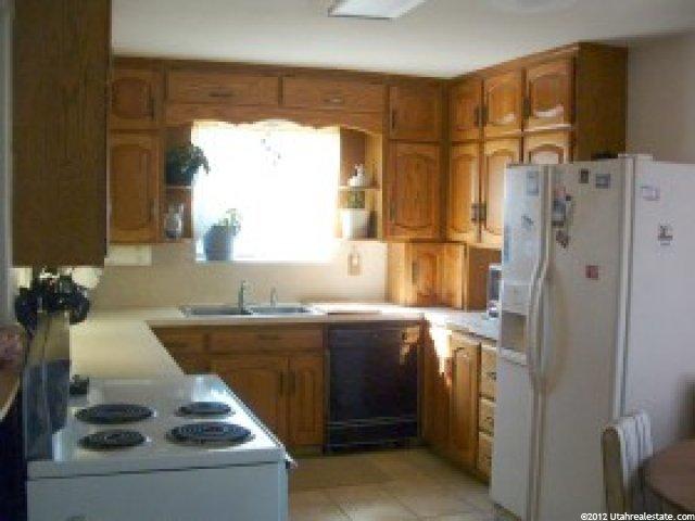 310 S 300 W, Vernal, UT 84078 — photo 11