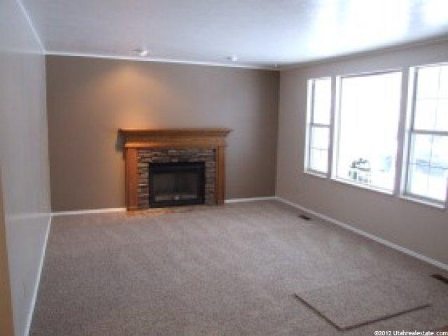 477 W 2425 N, Harrisville, UT 84414 — photo 2