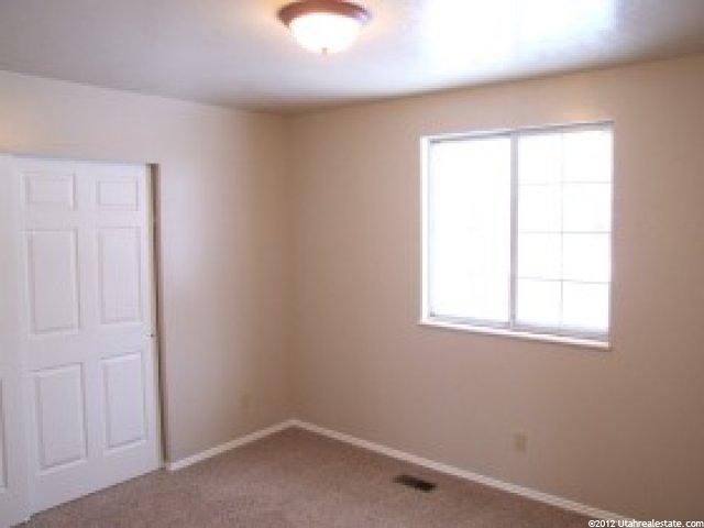 477 W 2425 N, Harrisville, UT 84414 — photo 4
