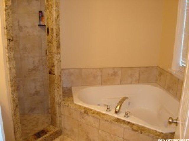 638 N 850 E, Wellsville, UT 84339 — photo 5