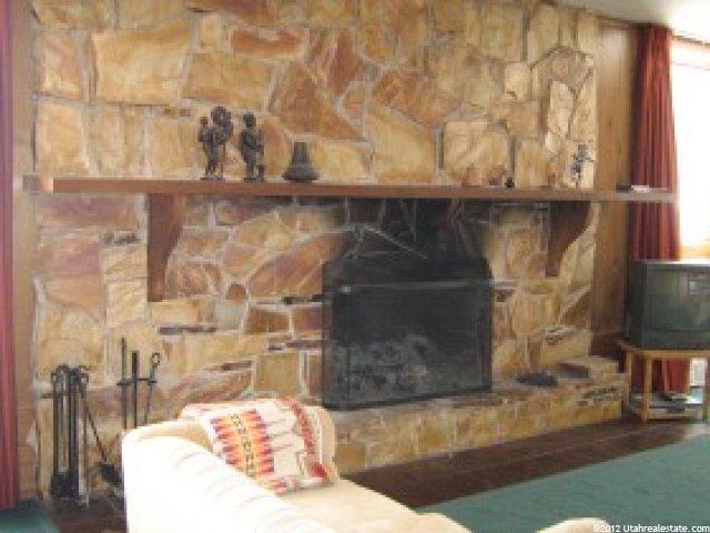 1090 S 400 E, Providence, UT 84332 — photo 2