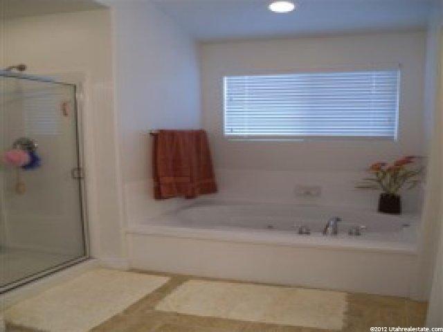 2359 N 880 W, West Bountiful, UT 84087 — photo 10