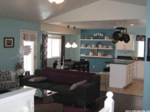 1006 N 780 W, Clinton, UT 84015 — photo 4
