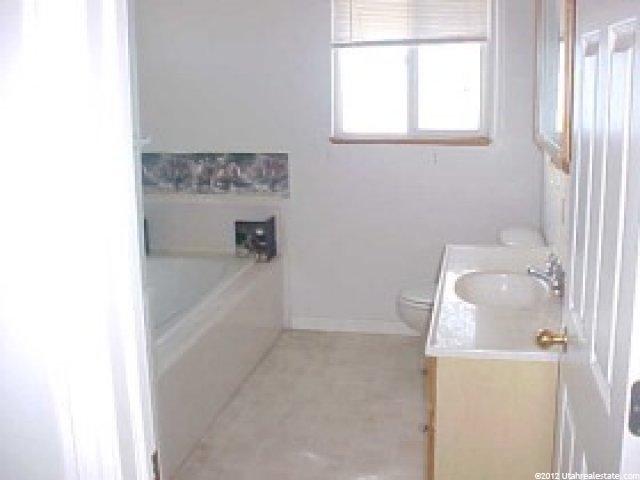9175 N Sunset Dr, Thatcher, UT 84337 — photo 6