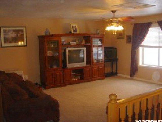 834 S Riverwood Dr W, Logan, UT 84321 — photo 2