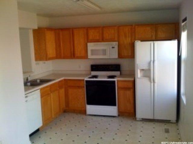 2844 S Keltic Ct, West Valley City, UT 84128 — photo 3
