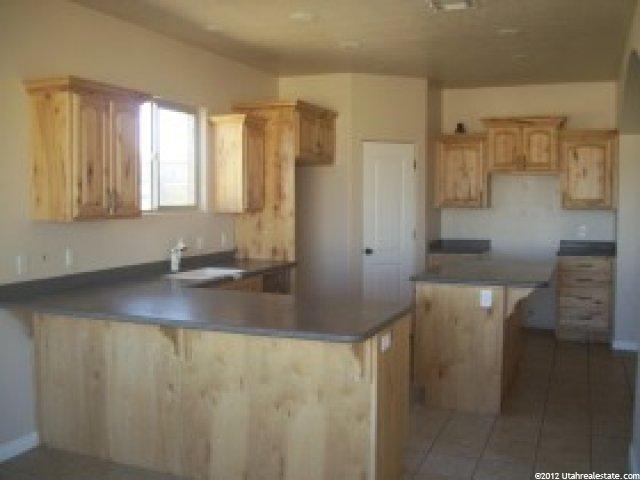 592 Rolling Hills Dr, St. George, UT 84770 — photo 2
