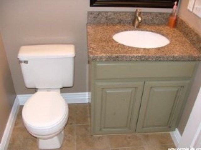 2095 S Main St #8, Bountiful, UT 84010 — photo 10