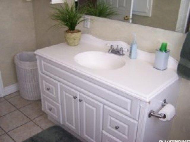 8158 S 1475 E, Sandy, UT 84093 — photo 2