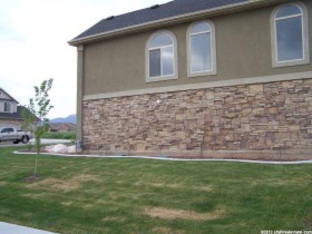 1324 E St Joseph St, Layton, UT 84040 — photo 8