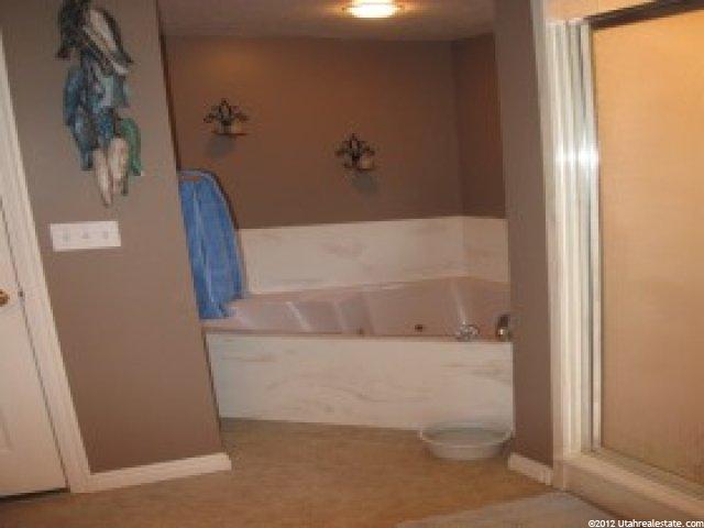 3826 W 5700 S, Roy, UT 84067 — photo 10