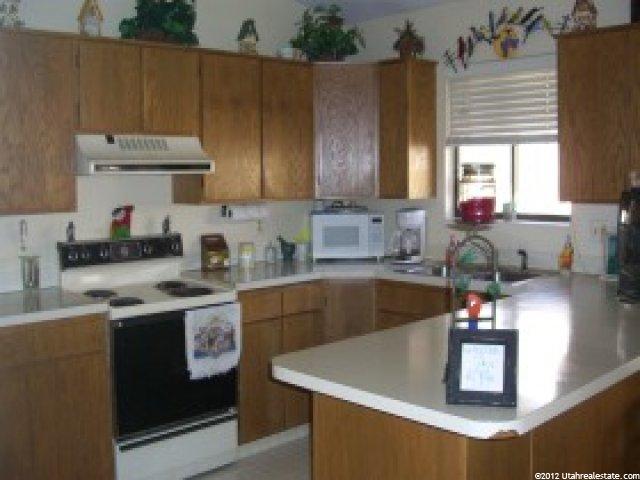 3380 N 400 E, North Ogden, UT 84414 — photo 3