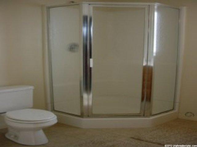 5422 S Midland Dr, Roy, UT 84067 — photo 10