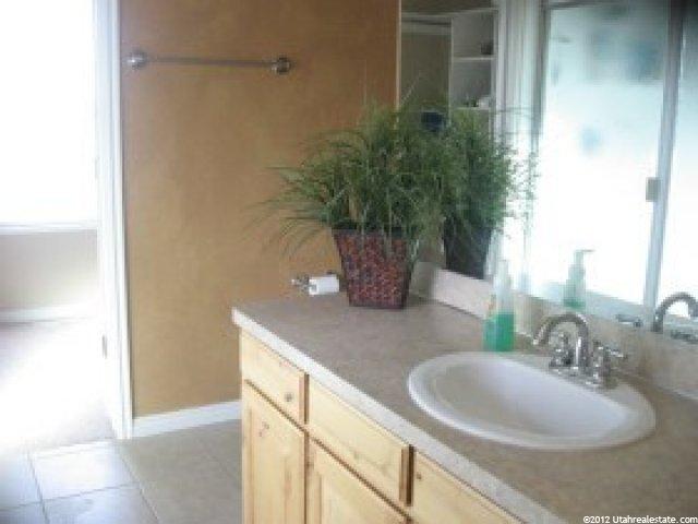 2544 W 2450 N, Clinton, UT 84015 — photo 11