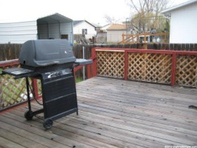 464 W 2300 S, Clearfield, UT 84015 — photo 2