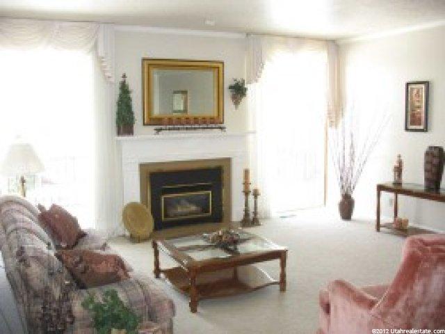 1399 E Ridgewood Ln, Bountiful, UT 84010 — photo 2