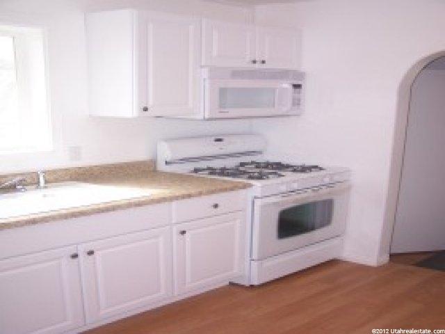 2155 Jackson Ave, Ogden, UT 84401 — photo 3