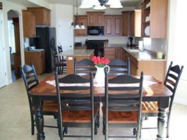 3395 Brookshire Dr, Syracuse, UT 84075 — photo 4