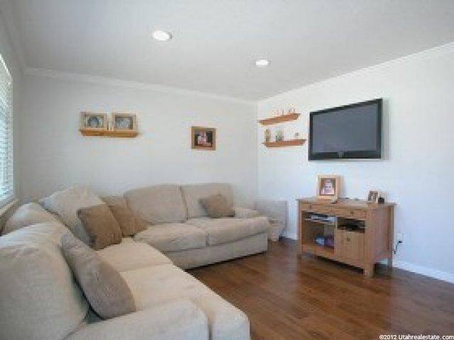 10427 S Leilani Dr E, Sandy, UT 84070 — photo 3