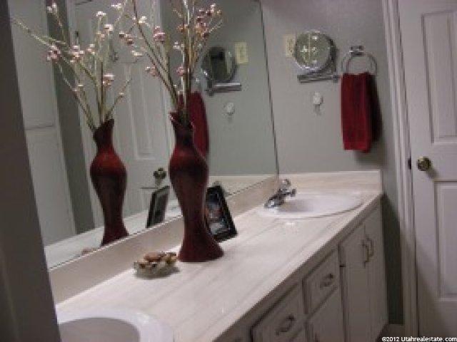 11654 Hidden Valley Blvd, Sandy, UT 84092 — photo 4