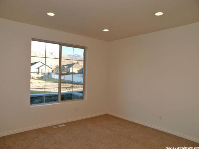 59 N 285 W, Centerville, UT 84014 — photo 4