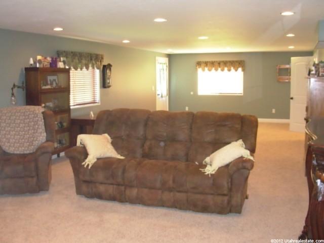181 Chateau Dr, Perry, UT 84302 — photo 12