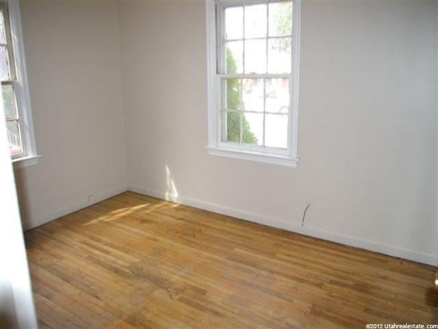 323 E 34th St S, Ogden, UT 84401 — photo 2