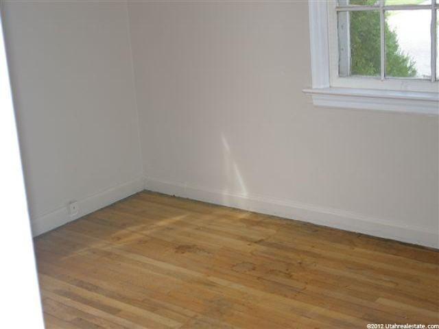 323 E 34th St S, Ogden, UT 84401 — photo 4