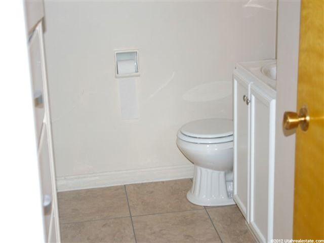 323 E 34th St S, Ogden, UT 84401 — photo 7