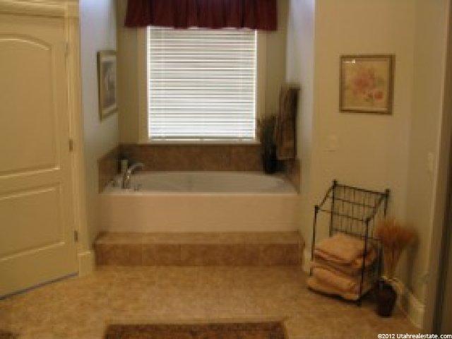 671 S 1840 E, Springville, UT 84663 — photo 12