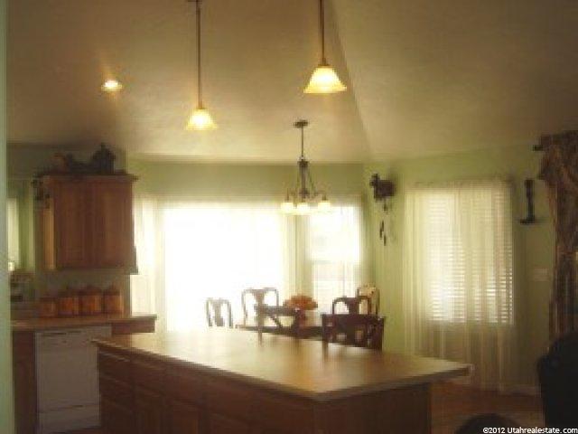 957 N 3500 W, Layton, UT 84041 — photo 7