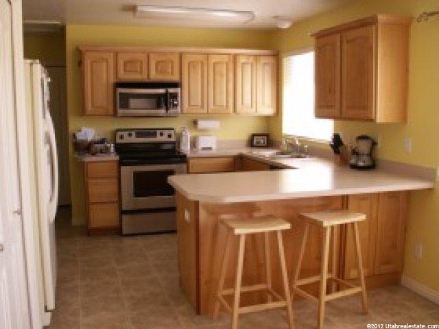 2002 N 1615 W, Clinton, UT 84015 — photo 3