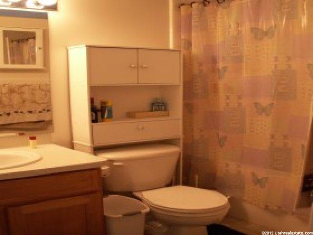 2002 N 1615 W, Clinton, UT 84015 — photo 7