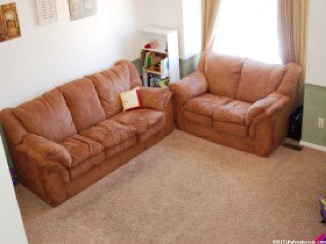 547 W 950 N, Clinton, UT 84015 — photo 2