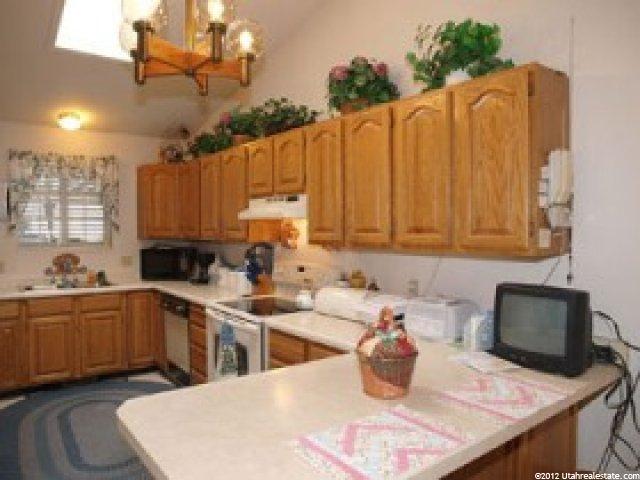 554 W 2900 S, Bountiful, UT 84010 — photo 6