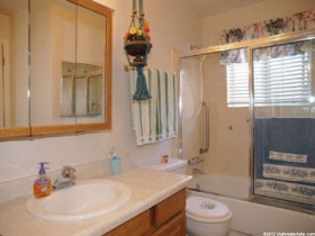 554 W 2900 S, Bountiful, UT 84010 — photo 10