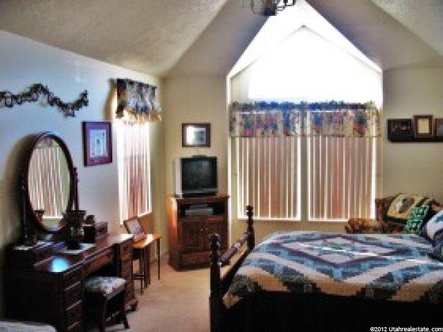 2049 E 2100 N, Layton, UT 84040 — photo 6