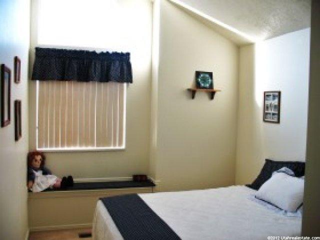 2049 E 2100 N, Layton, UT 84040 — photo 10