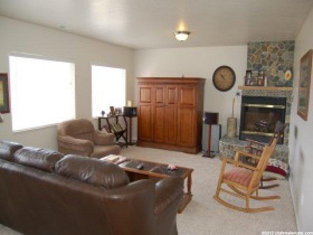 4830 S 3575 W, Roy, UT 84067 — photo 4