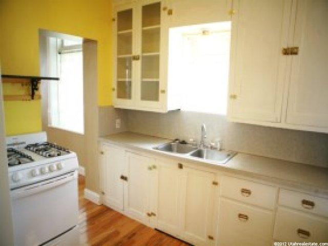 755 Rosewood Ln, Layton, UT 84041 — photo 4