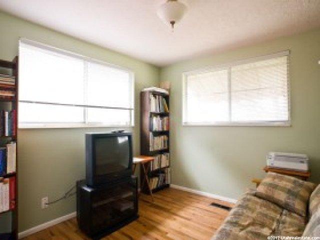 859 S 150 W, Bountiful, UT 84010 — photo 10