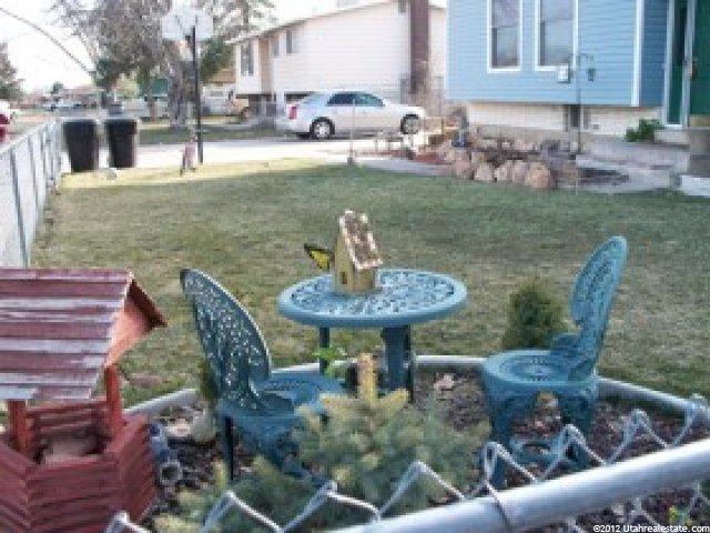 1310 Marilyn Dr, Syracuse, UT 84075 — photo 2